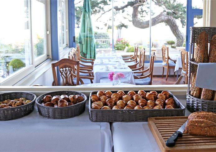 Three star hotel in deauville, Trouville - Bellevue Hotel