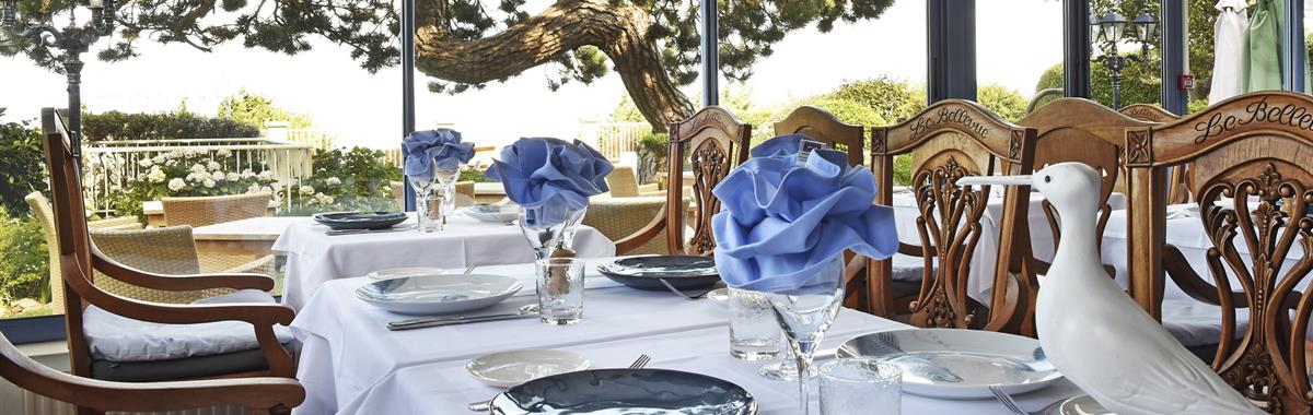 restaurant with terrace seaview in normandy honfleur trouville deauville - Bellevue Hotel